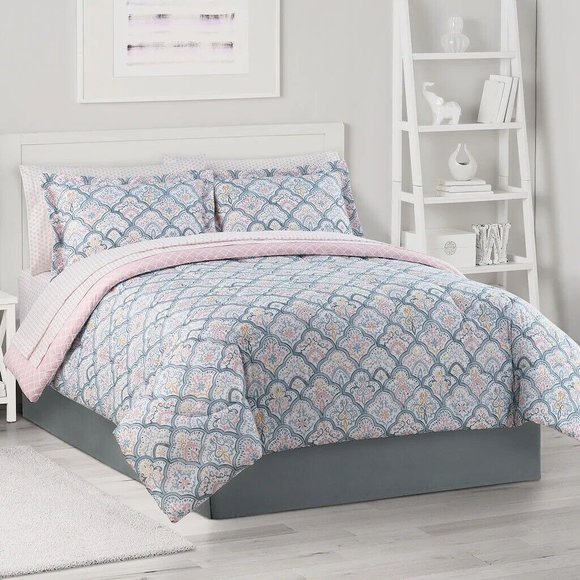 8 PC QUEEN The Big One Blue Romantic Scalloped Comforter Bedding Set - Picture 1 of 5